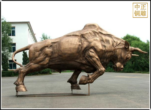 銅牛雕塑廠家鑄造