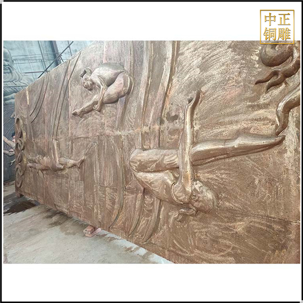 跳水人物銅浮雕