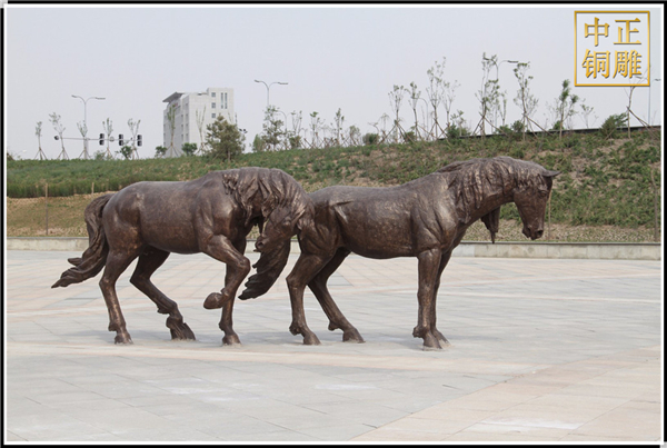 專業(yè)定做銅馬雕塑
