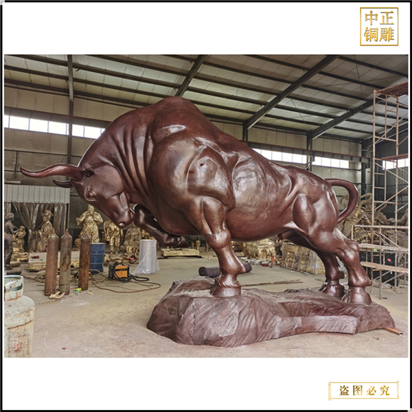 純銅長(zhǎng)5米銅牛鑄造