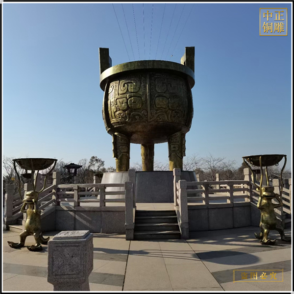 室外大型圓鼎價格