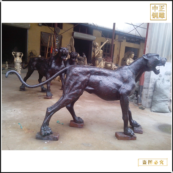 金錢(qián)雕塑制作廠家