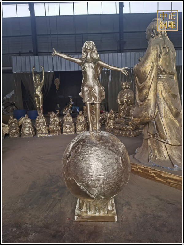 3現(xiàn)貨訂購西方小女孩銅雕塑.jpg