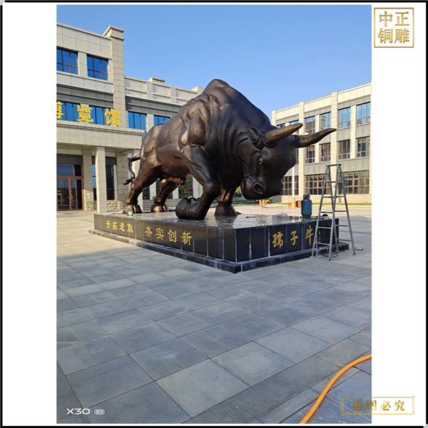 五米黃銅孺子牛雕塑