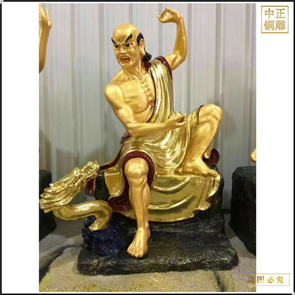鍍金十八羅漢雕塑