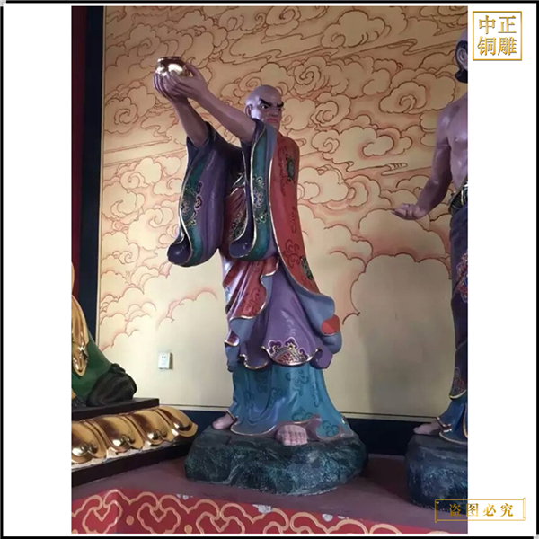 現(xiàn)貨出售貼金十八羅漢佛像